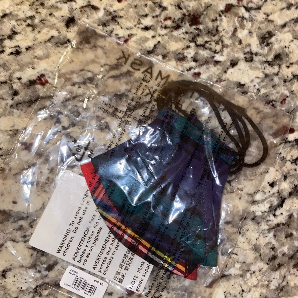 BRAND NEW JCREW/CREW CUTS FABRIC 2 LACK MASK